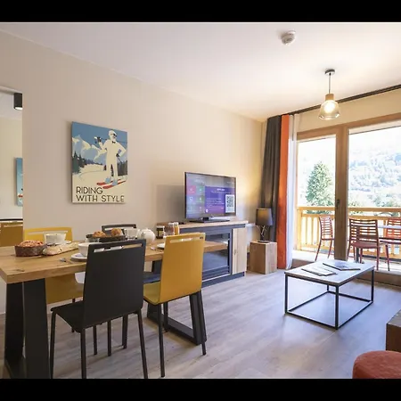 2 Pieces 4 Pers Confort Apartment *