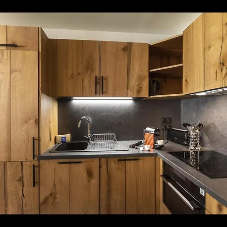 2 Pieces 4 Pers Confort Apartment *